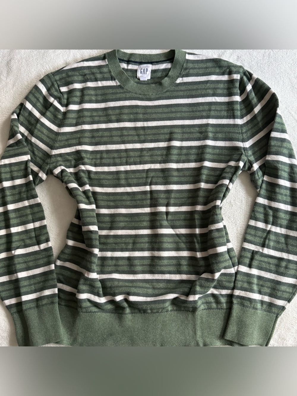 GAP Women’s Green & White Striped Long Sleeve Tee